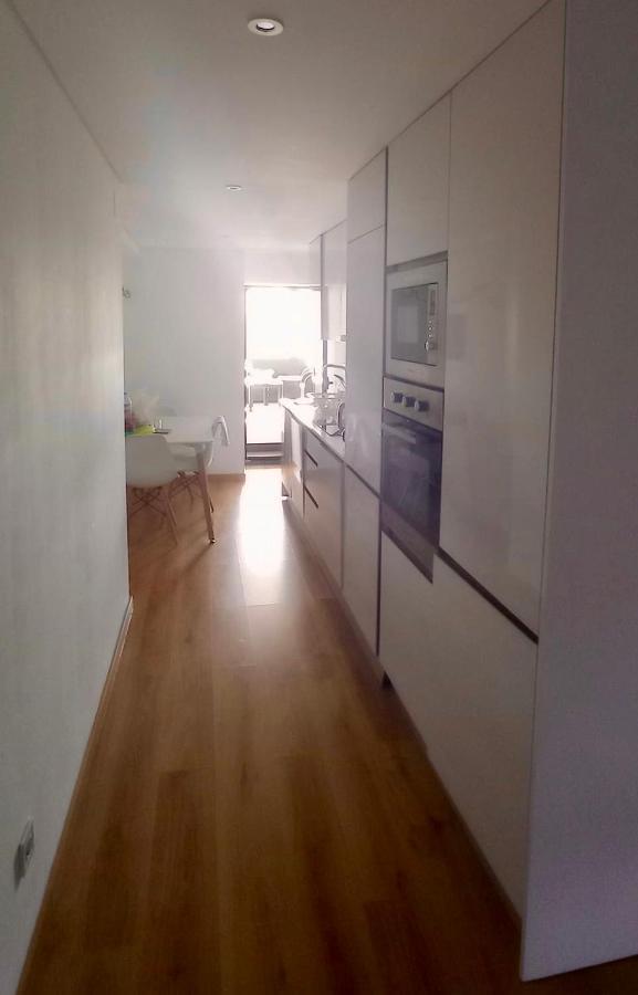 Bedrooms In Modern Guest House อัลมาดา ภายนอก รูปภาพ